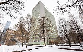 Plac Grzybowski Blue Sky Studio